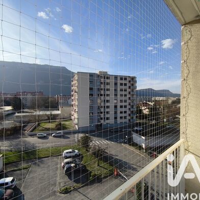 Appartement 3 pièces 70000 €