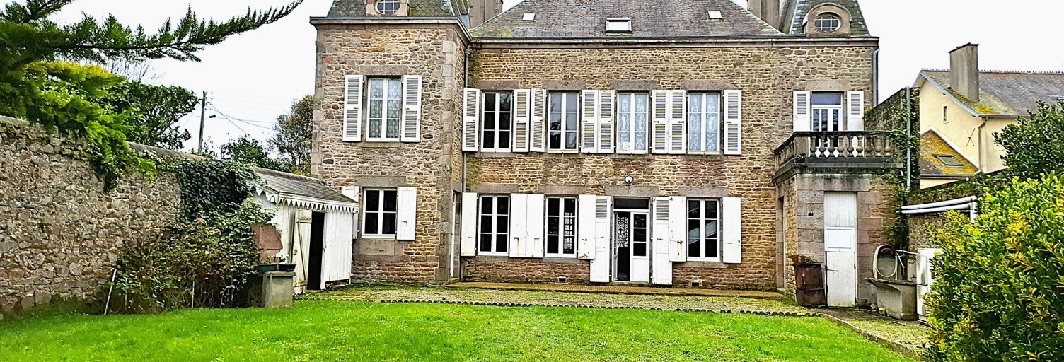 Maison 12 Pièces 221 m² à vendre à Saint-Vaast-la-Hougue (50550)