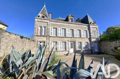 Maison 12 pièces 700000 €