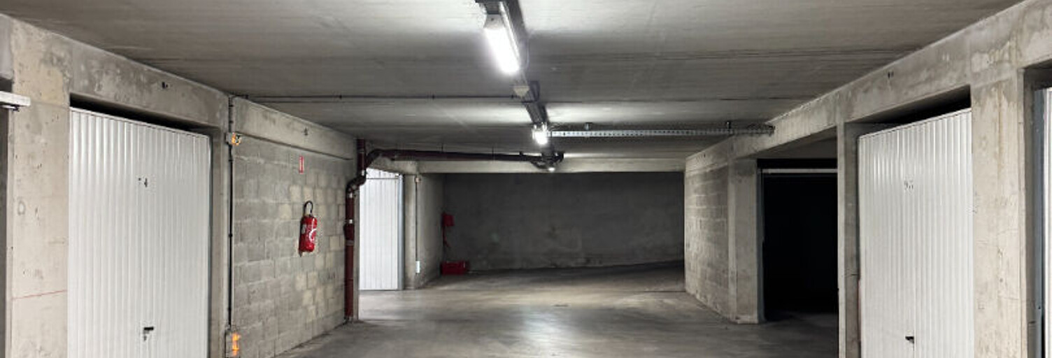 Garage  40 m² à vendre à Marseille 8 (13008)