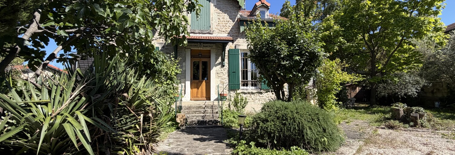 Maison 9 Pièces 195 m² à vendre à Valréas (84600)