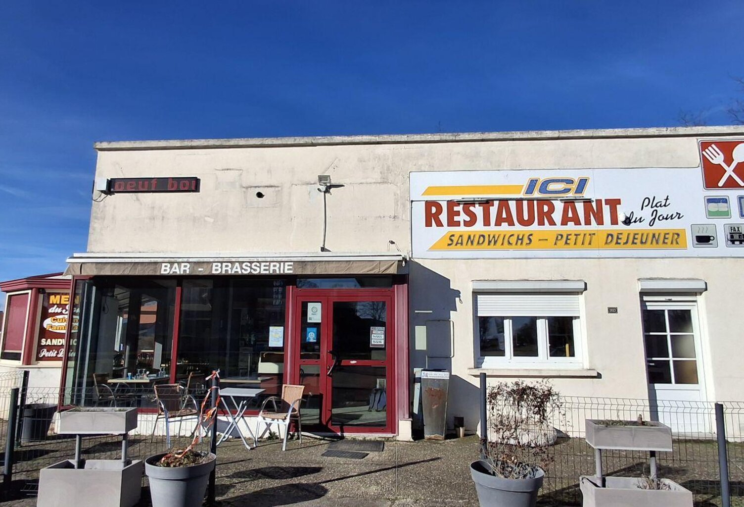 Vente Murs commerciaux 300 m&sup2; — photo 1