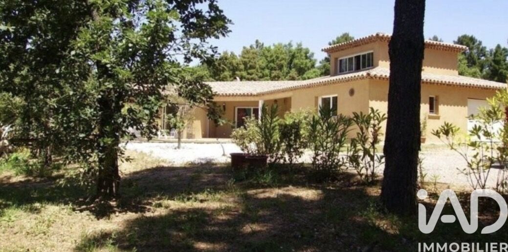 La-Garde-Freinet - 215m² - 5p. - 4ch.