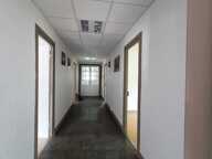 Location Bureaux 400 m&sup2; — photo 2