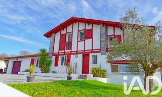 Maison 9 Pièces 225 m² à vendre à Jatxou (64480)