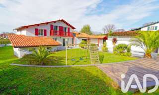 Maison 9 Pièces 225 m² à vendre à Jatxou (64480)