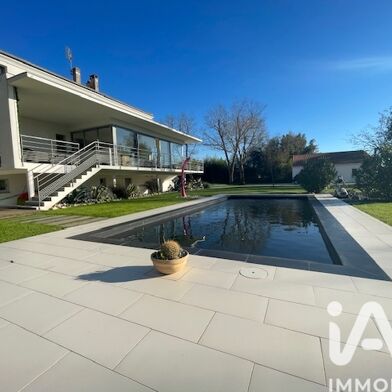 Maison 8 pièces 657000 €