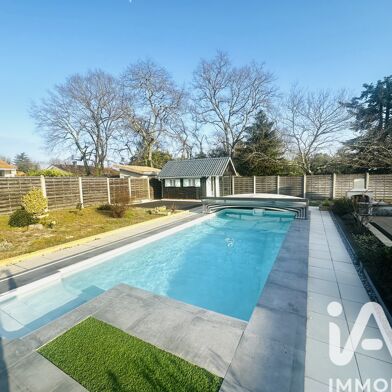 Maison 5 pièces 499000 €