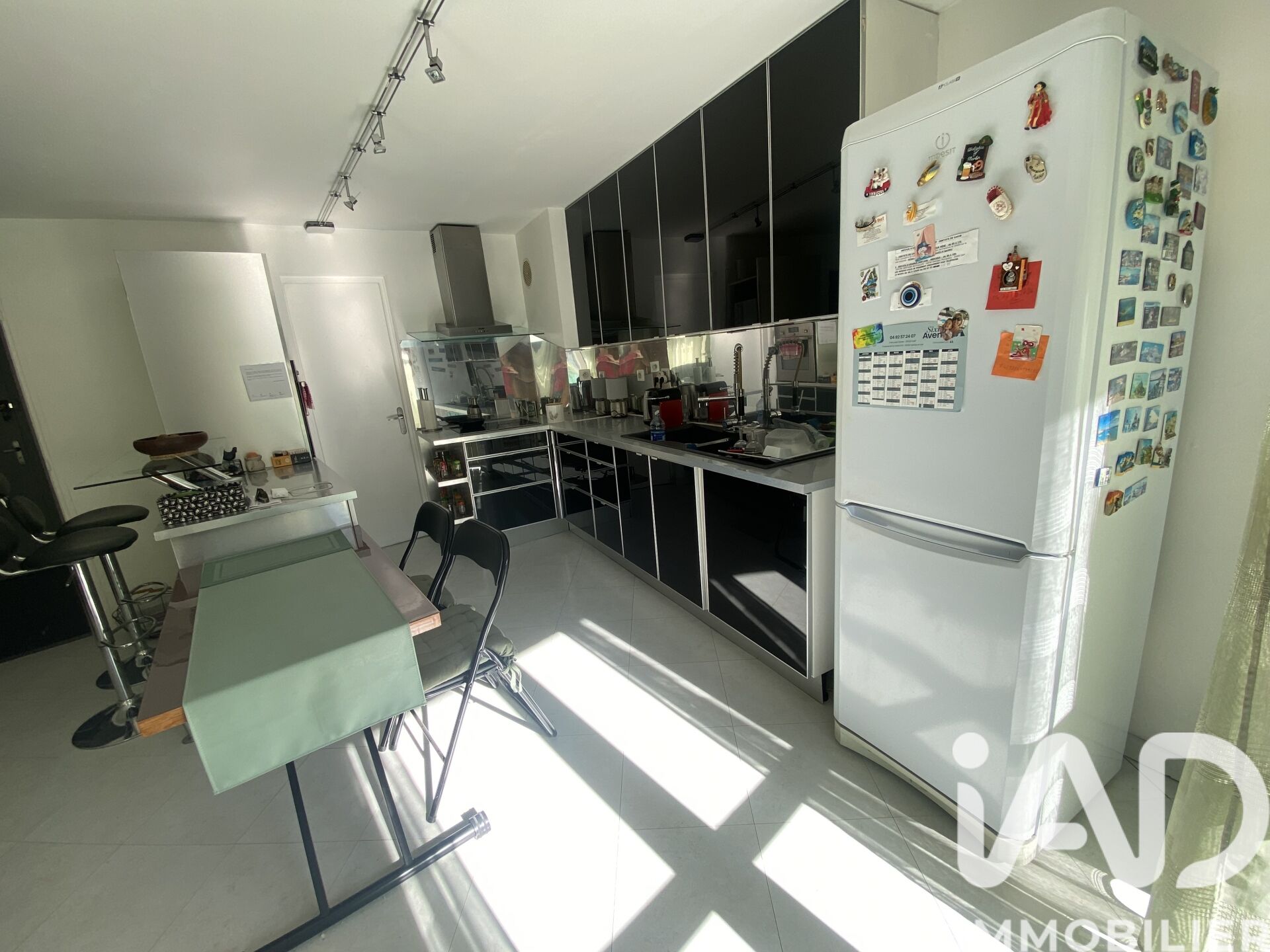 Vente Appartement 2 pièces - Photo 2