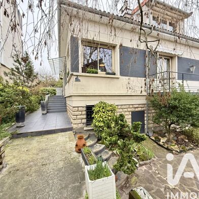 Maison 8 pièces 880000 €