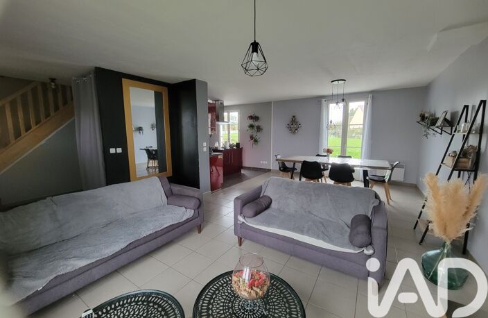 Vente Maison/villa 6 pièces — photo 2