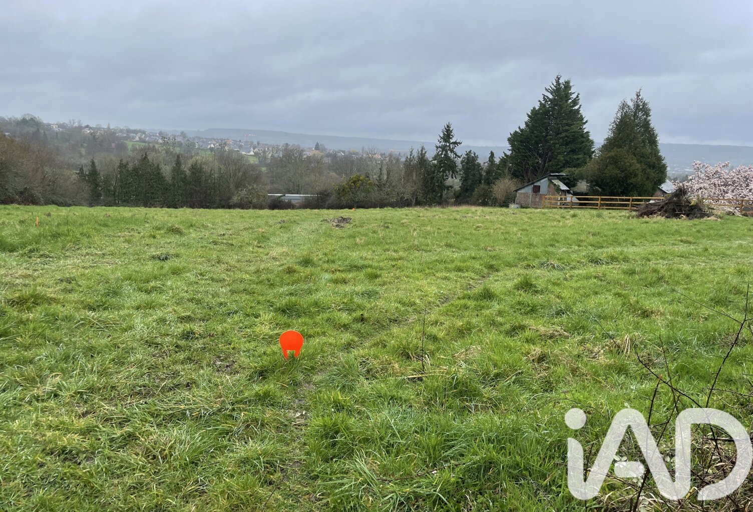 Vente Terrain 897 m&sup2; — photo 1