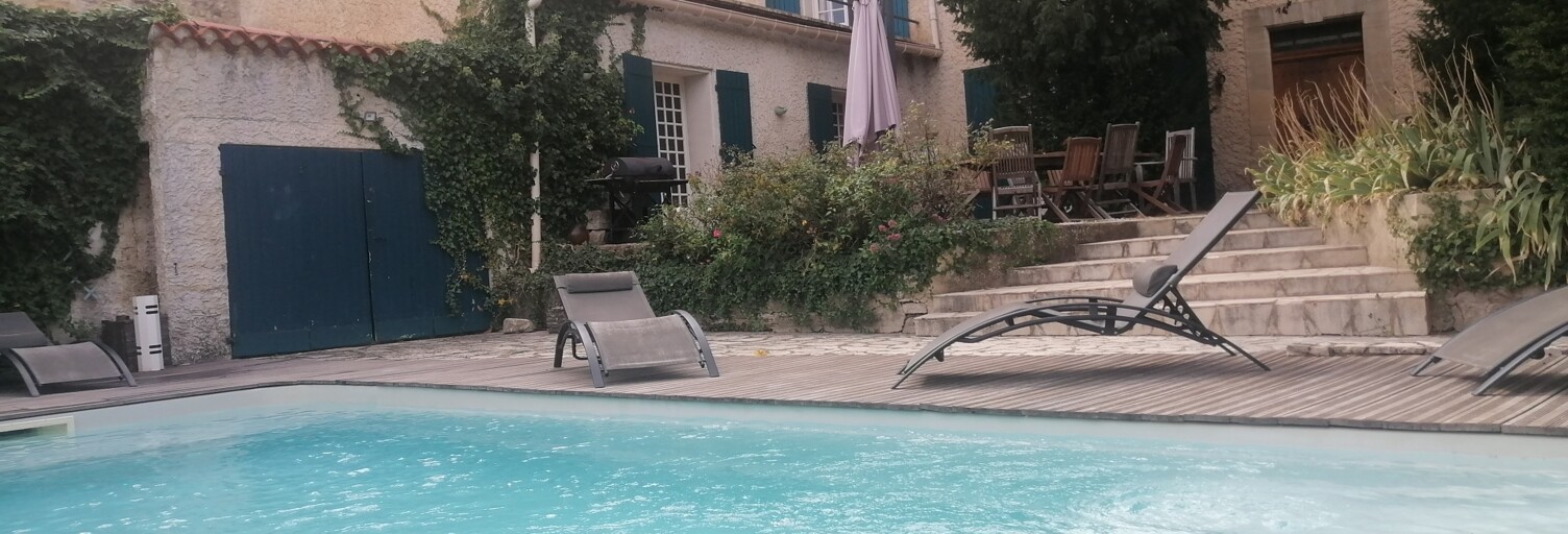 Maison 9 Pièces 216 m² à vendre à Mormoiron (84570)