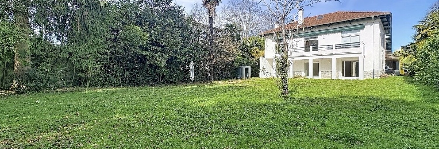 Maison 7 Pièces 179 m² à vendre à Pau (64000)