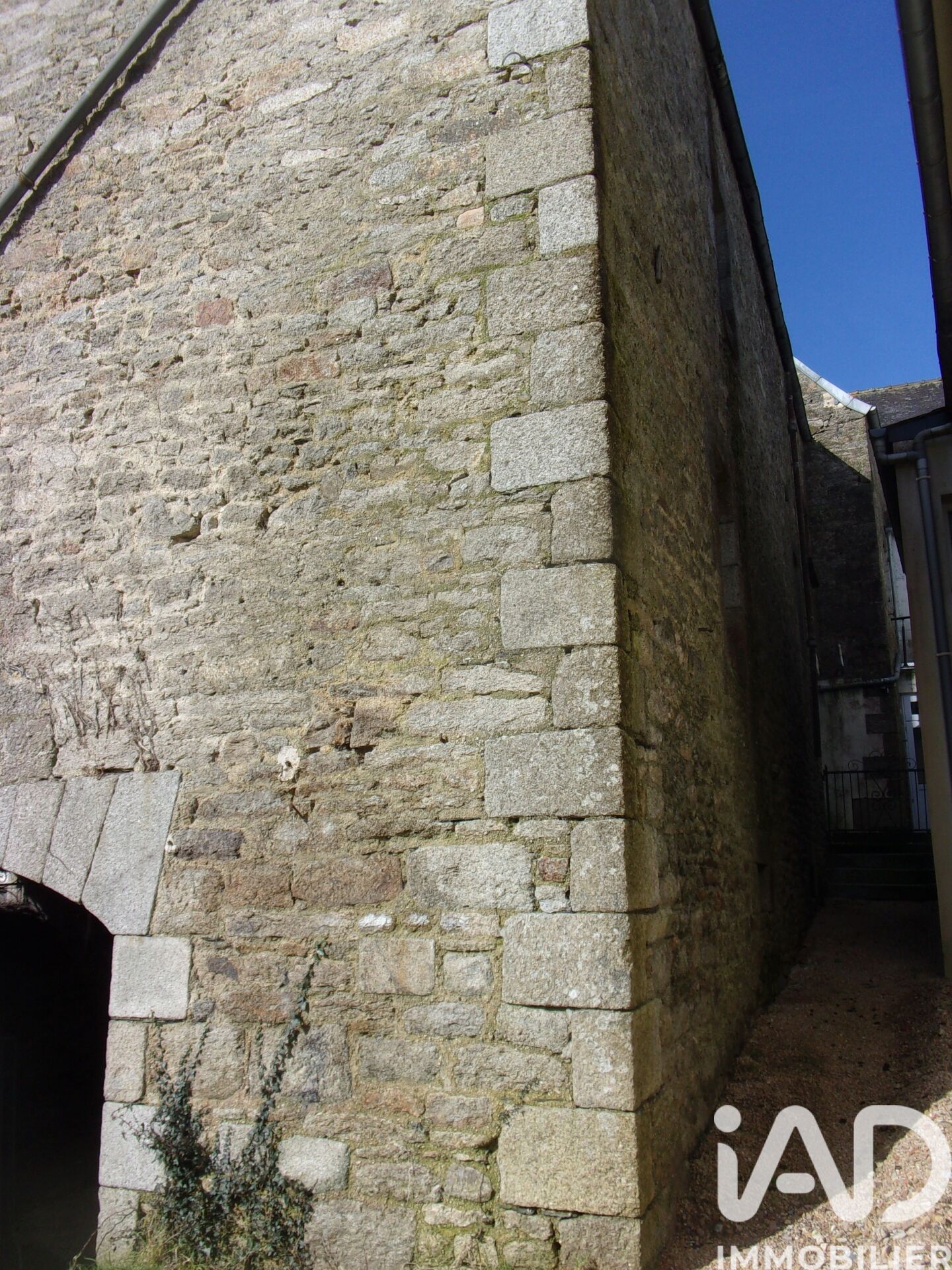 Vente Immeuble 200 m² - Photo 3