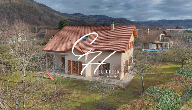 Villa / Maison 6 pièces  à vendre Saint-Étienne-de-Crossey 38960