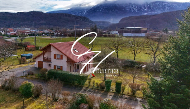 Villa / Maison 6 pièces  à vendre Saint-Étienne-de-Crossey 38960