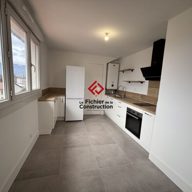 Appartement 2 pièces 750 €