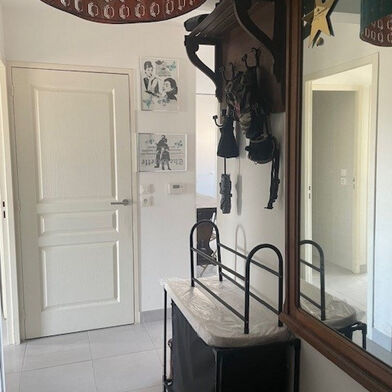 Appartement 3 pièces 298700 €