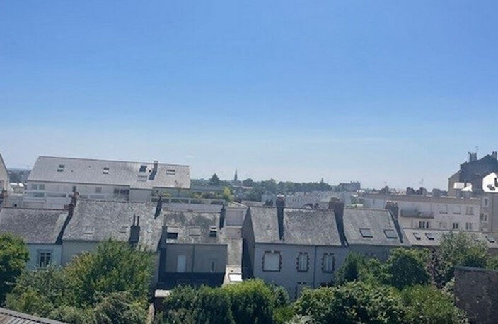 HAUTS PAVES APPARTEMENT 65 m² terrasse parking — photo 3