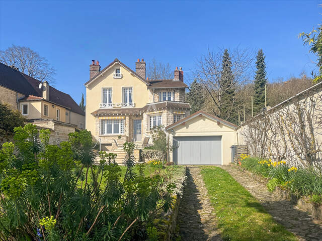 CERGY VILLAGE Maison Individuelle de 5 pièces — photo du bien