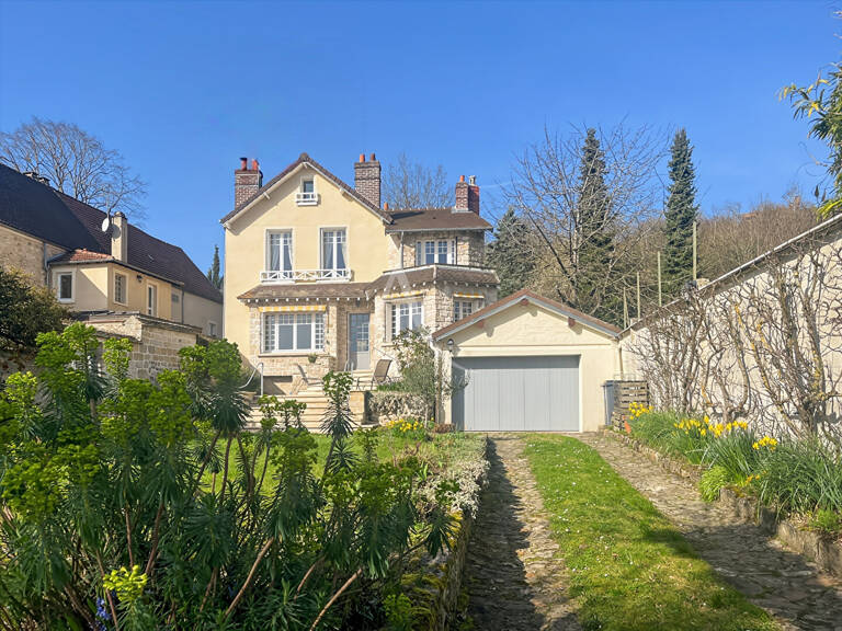 CERGY VILLAGE Maison Individuelle de 5 pièces — photo 1