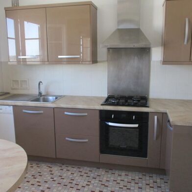 Appartement 2 pièces 486 €