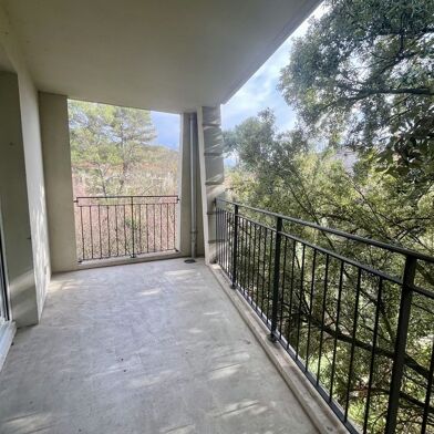 Appartement 4 pièces 322500 €