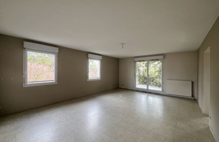 PERLE RARE - SPACIEUX T4 DE 93.3 M² RESIDENCE LE SENEQUE AIX-EN-PROVENCE — photo 3