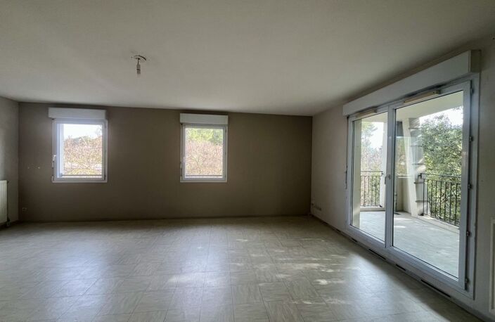 PERLE RARE - SPACIEUX T4 DE 93.3 M² RESIDENCE LE SENEQUE AIX-EN-PROVENCE — photo 4