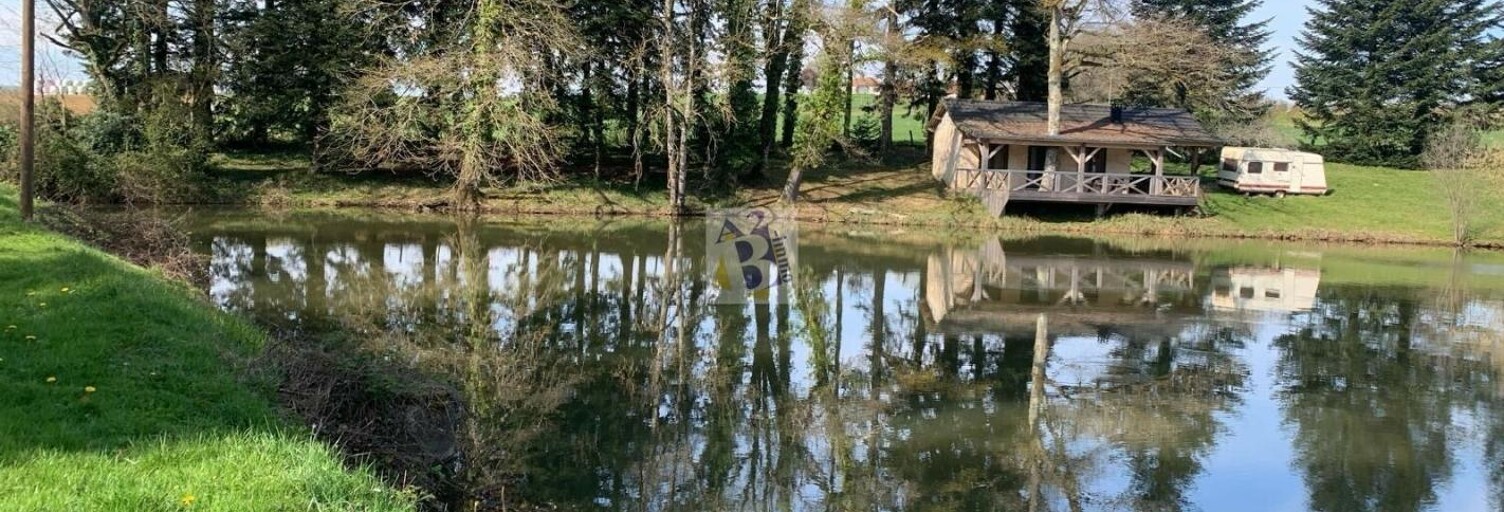 property.type.service  9944 m² à vendre à Dussac (24270)