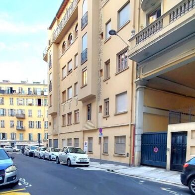 Immeuble  395000 €