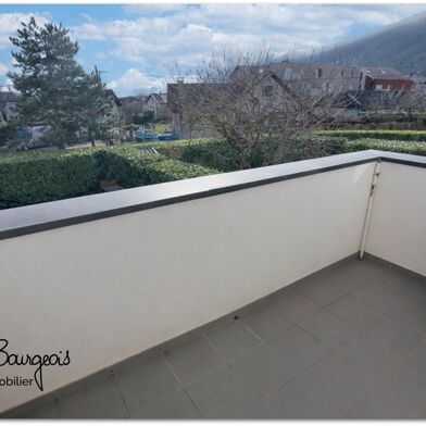 Appartement 3 pièces 284000 €