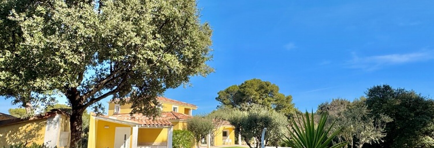 Maison 6 Pièces 186 m² à vendre à Cornillon-Confoux (13250)