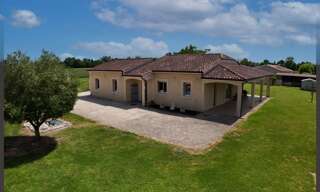 Maison 5 Pièces 118 m² à vendre à Saint-Pierre-d'Eyraud (24130)