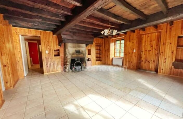 Valsonne (69170) – Maison 180m² à rénover sur terrain boisé 3 300m² – Ancien Gîte de France – Proche Tarare et Lyon — photo 3