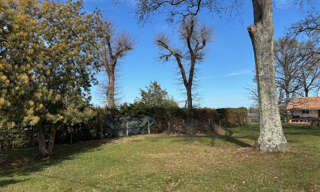 Terrain  481 m² à vendre à Saint-Estèphe (33180)