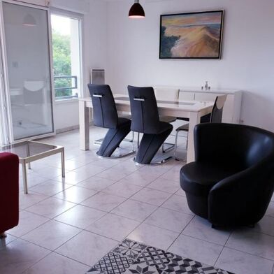 Appartement 2 pièces 940 €