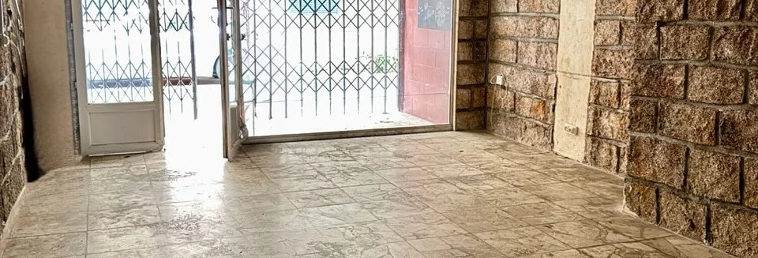 Commerce  56 m² à vendre à Propriano (20110)