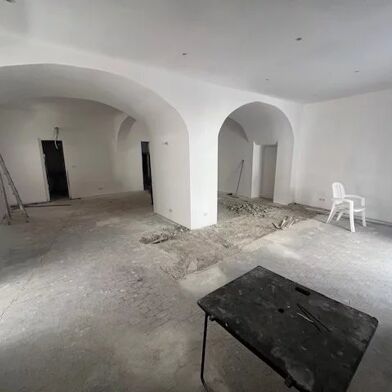 Commerce 3 pièces 180000 €