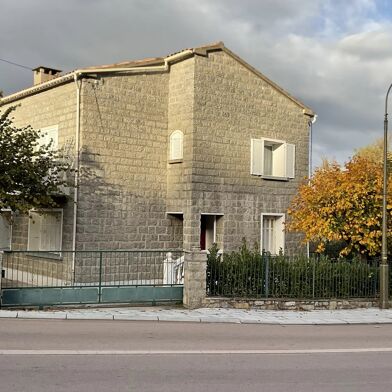Maison 8 pièces 395000 €