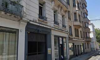 Garage   m² à louer à Saint-Étienne (42100)