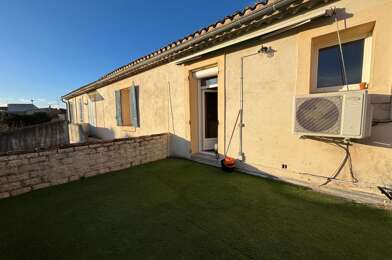 Appartement 3 pièces 890 €