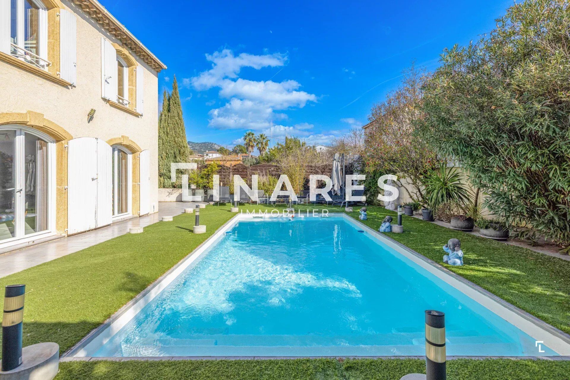 Villa / Maison  T5 à vendre Marseille 11eme 13011