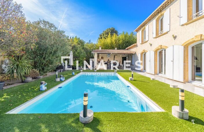 LA BASTIDE - Villa T5 de 162m² - Jardin 900 m² - Piscine - 13011 — photo 3