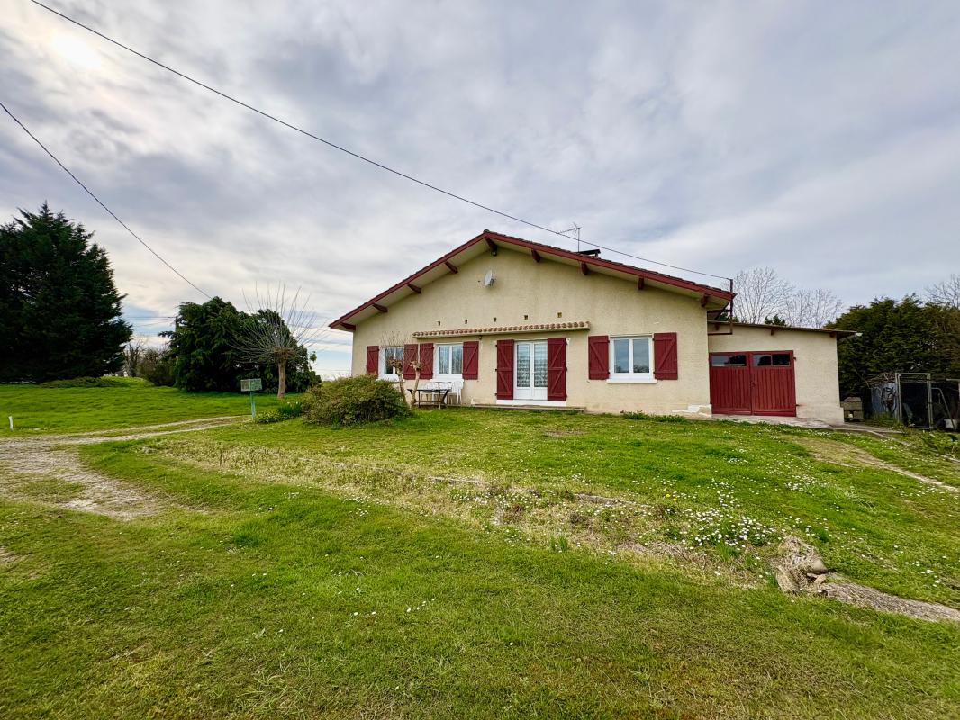 Villa / Maison  T4 à vendre Saubusse 40180