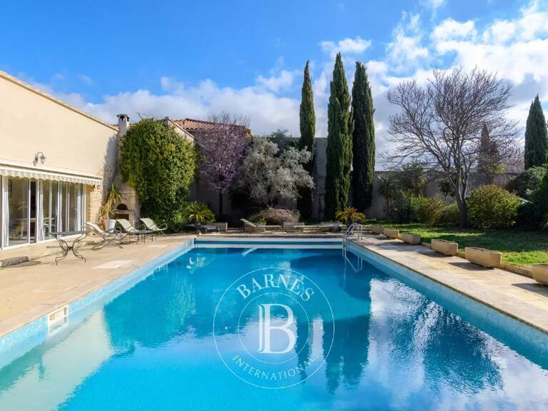 Villa traditionnelle - 3 chambres - T2  - piscine - pool house — photo 1