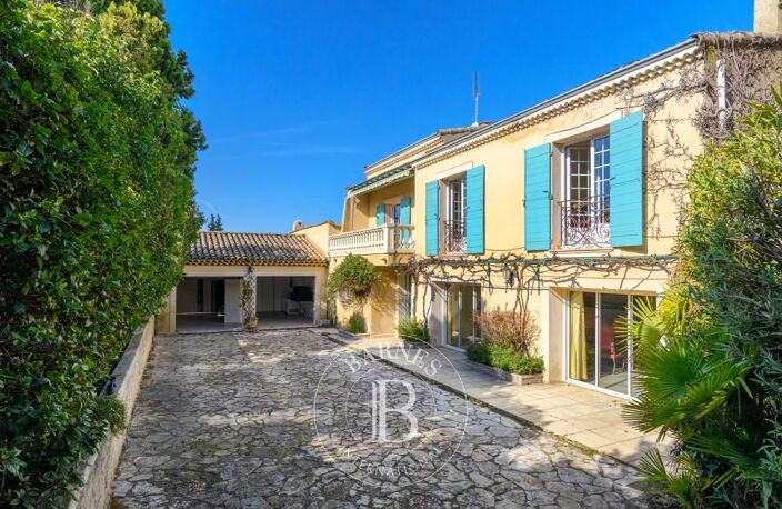 Villa traditionnelle - 3 chambres - T2  - piscine - pool house — photo 5