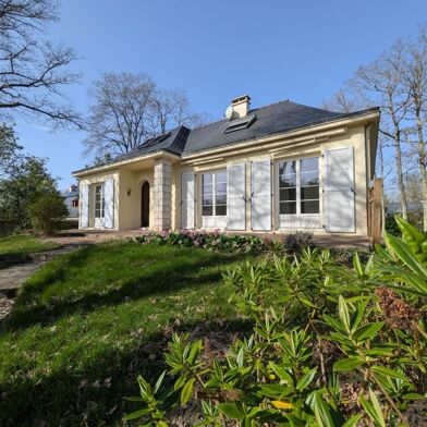 Maison 5 pièces 397840 €