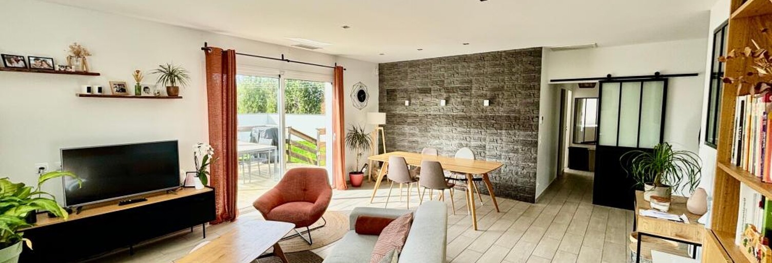 Maison 4 Pièces 88 m² à louer à Saint-Vincent-de-Paul (33440)